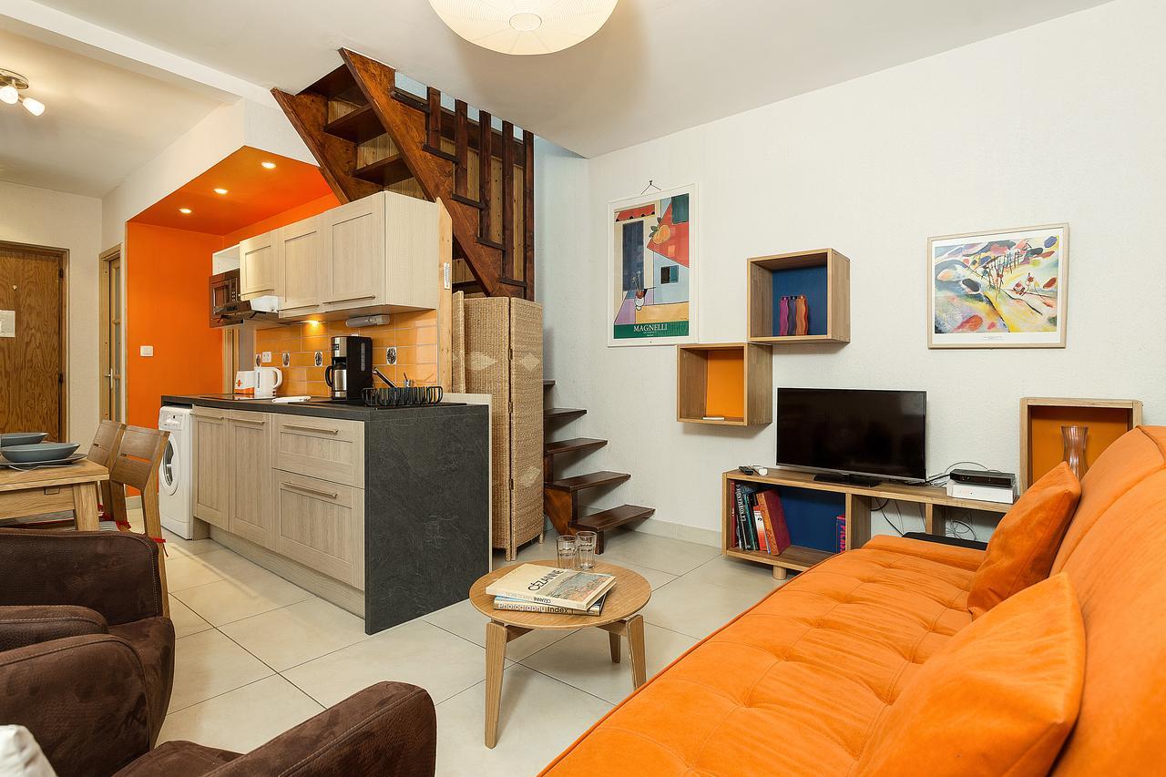 Apartment Maisonnee - A Charming Chamonix Haven Exterior photo